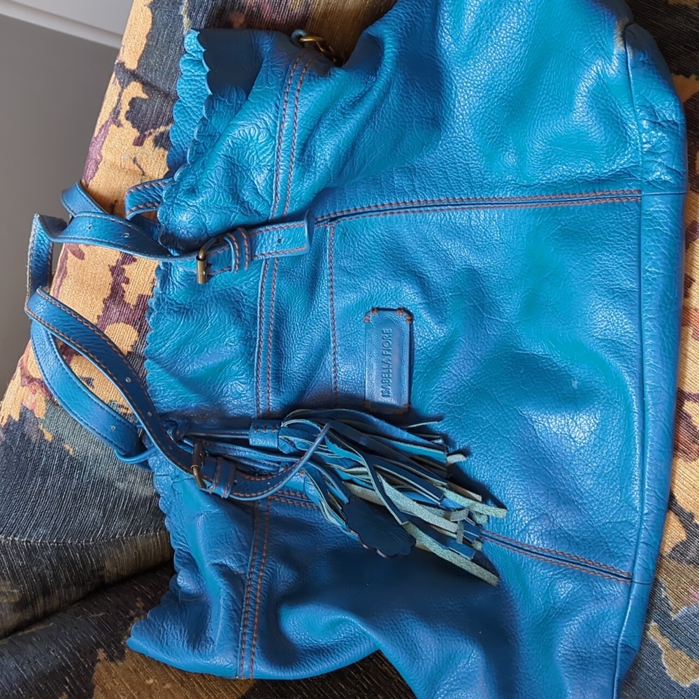 Isabella Fiore beautiful blue leather handbag.